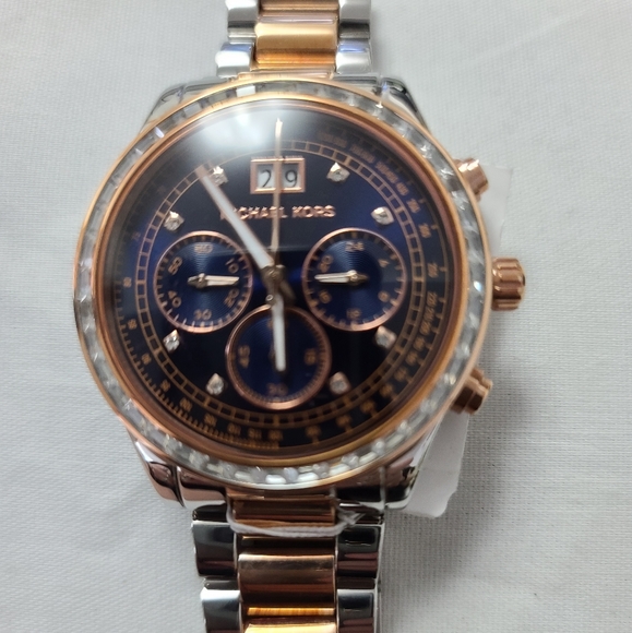 Michael Kors Brinkley Navy Dial Two-tone Watch main image 4